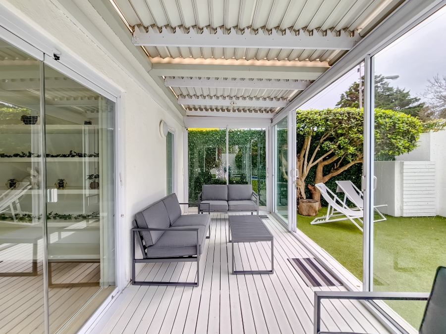 3 Bedroom Property for Sale in Camps Bay Western Cape